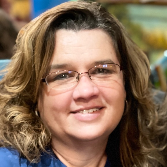 Meet your Posher, Laura - Picture 4 of 4